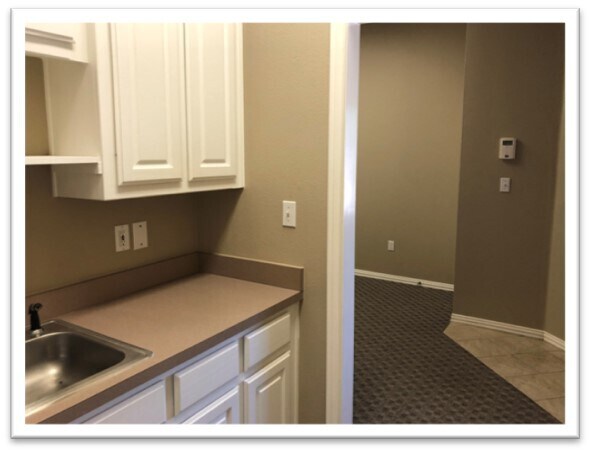 More Photos Of 325 Miron Dr, Southlake Medical For Lease