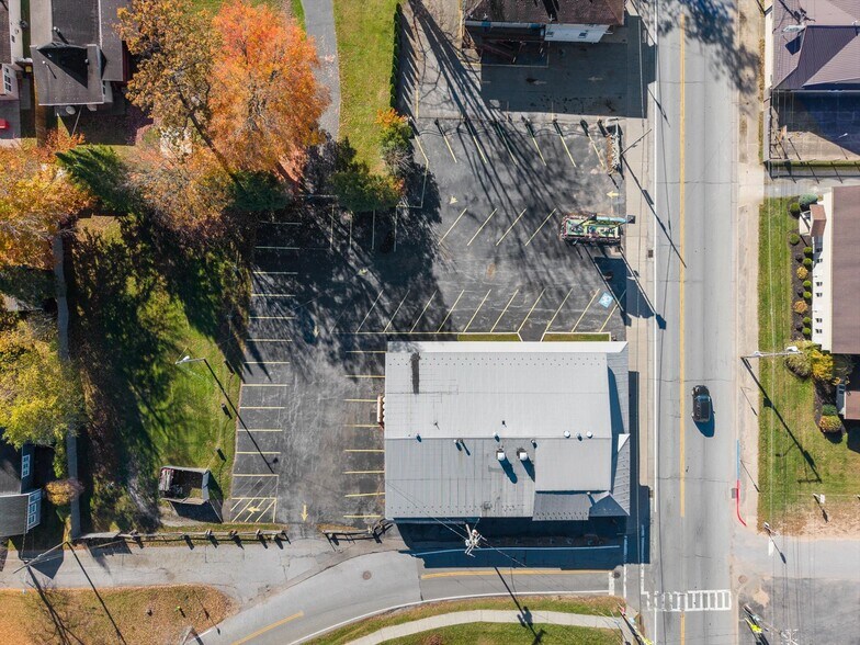 More Photos Of 1424 Main St, Sylvan Beach Restaurant For Sale