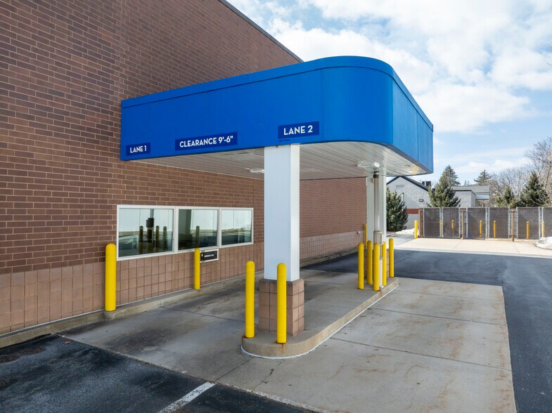 More Photos Of 821 E Bishop St, Bellefonte Drugstore For Sale