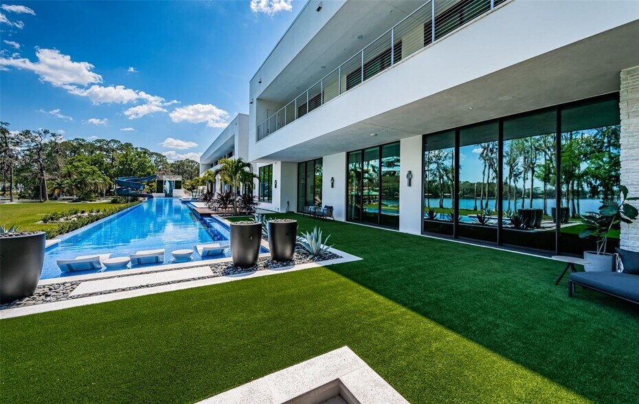 More Photos Of 18725 Jiretz Rd, Odessa Flex For Sale