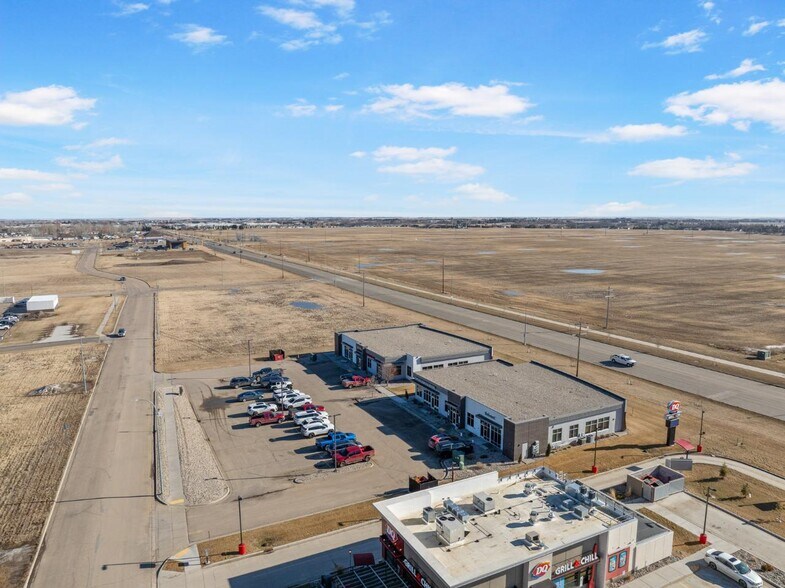 More Photos Of 2201 36th Ave SW, Minot Office For Lease