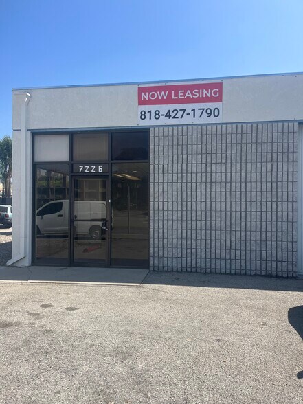 More Photos Of 7226 Valjean Ave, Van Nuys Warehouse For Lease