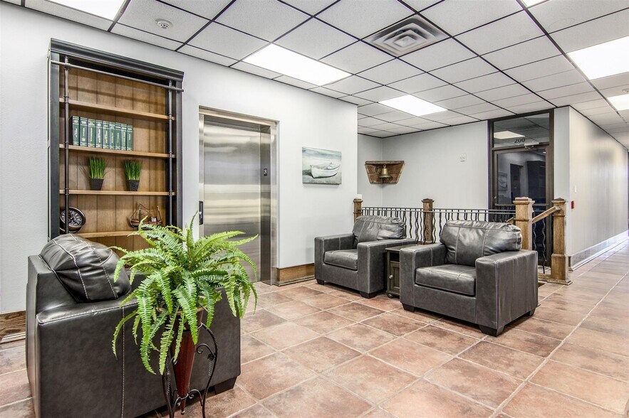 More Photos Of , Kemah Office For Sale