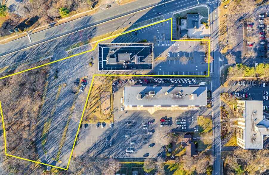 More Photos Of 2201 Rt 38, Cherry Hill Office For Lease