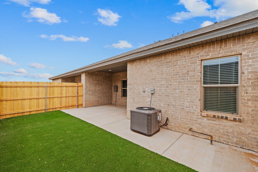 More Photos Of 7030-7036 41st st, Lubbock Apartments For Sale