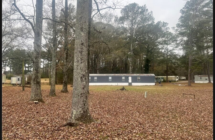 More Photos Of 1204 4th ave, York Manufactured Housing Mobile Home Park For Sale