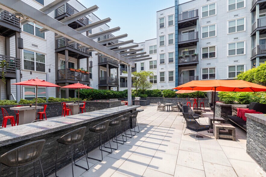 More Photos Of 2900 Main Line Blvd, Alexandria Apartments For Sale