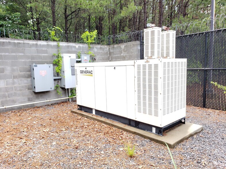 More Photos Of 220 Continuum Dr, Fletcher Research And Development For Sale