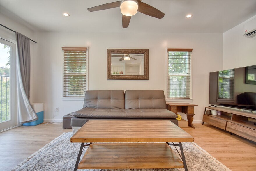 More Photos Of 1717-1721 Morton Ave, Los Angeles Apartments For Sale