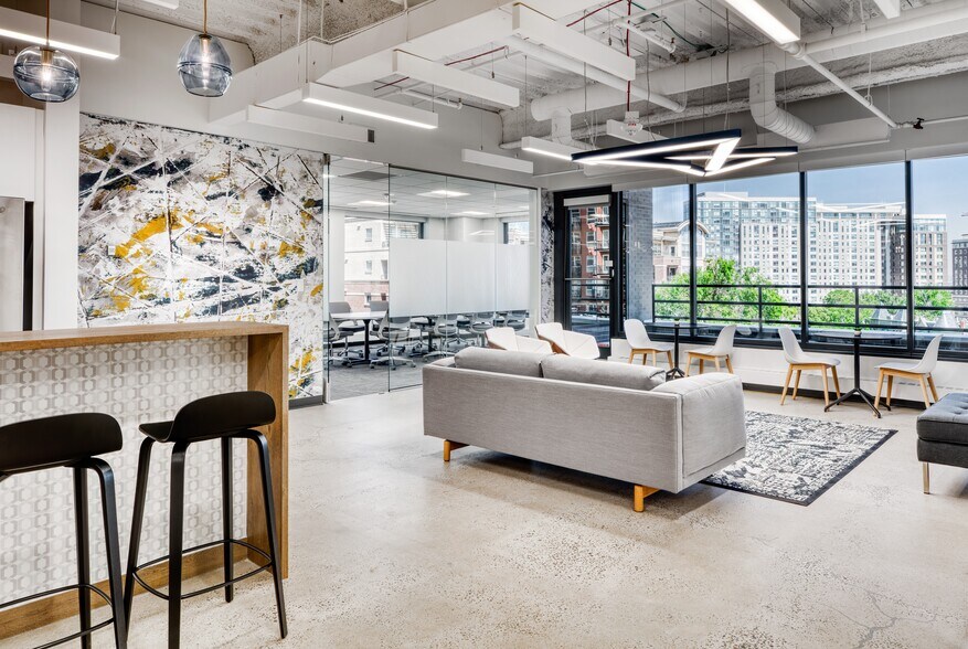 More Photos Of 1900 Grant St, Denver Office For Lease