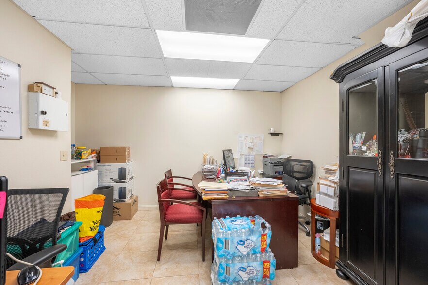 More Photos Of 1101 S Broadway, Santa Maria Medical For Sale