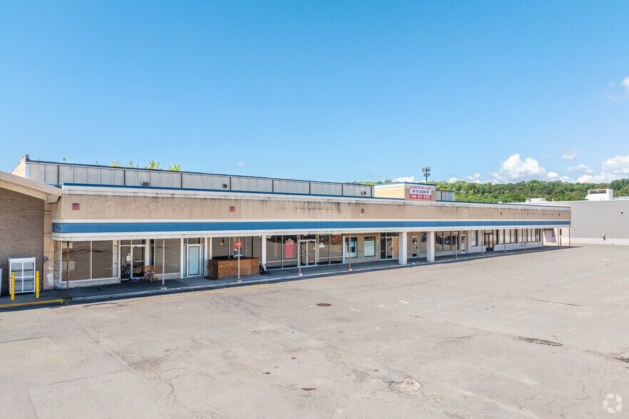 More Photos Of 274 W Side Mall, Edwardsville General Retail For Sale