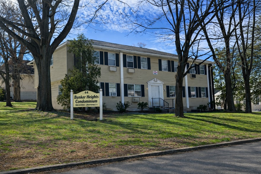 More Photos Of 44 Angel Dr, Waterbury Multifamily For Sale