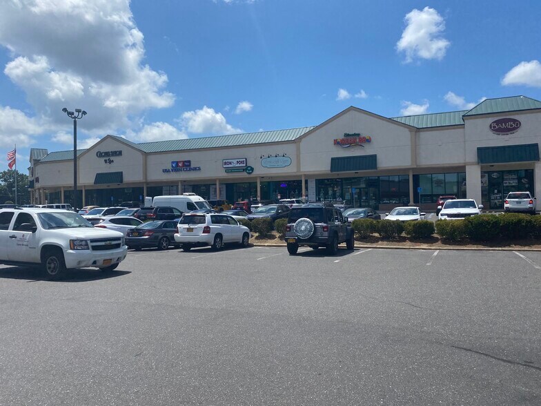 More Photos Of 2350 Nesconset Hwy, Stony Brook General Retail For Lease