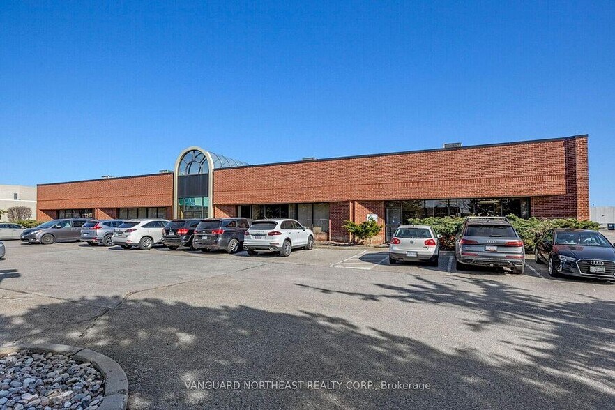 Primary Photo Of 25 Valleywood Dr, Markham Light Manufacturing For Lease