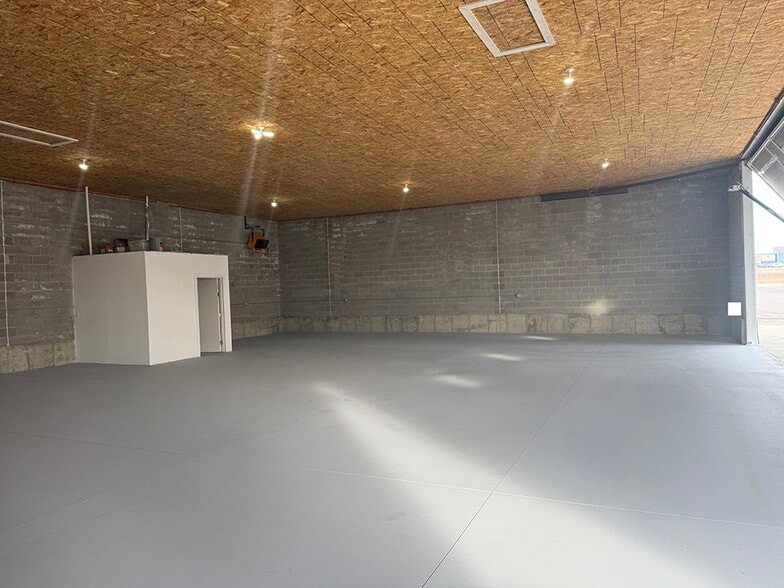 More Photos Of 5271 Beechcraft St, Loveland Self Storage For Sale