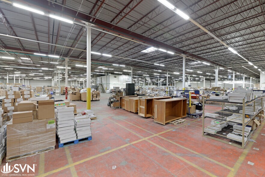 More Photos Of 302 American Greeting Card Rd, Corbin Warehouse For Lease