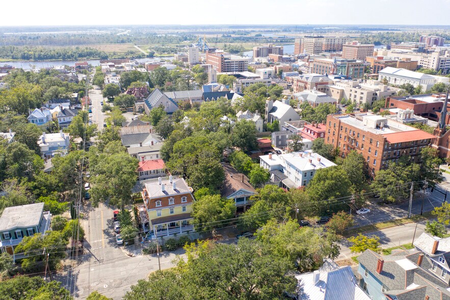 More Photos Of 14 S 5th Ave, Wilmington Office For Sale