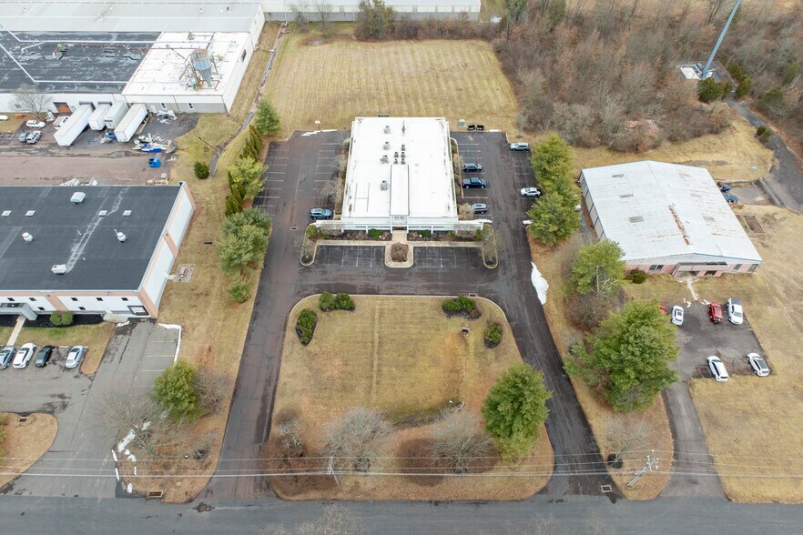 More Photos Of 220 Stahl Rd, Harleysville Research And Development For Sale