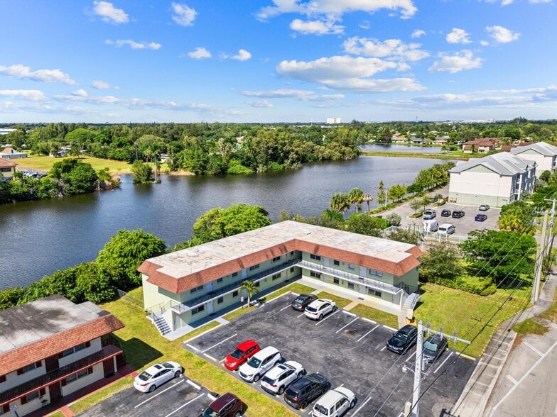 More Photos Of 1655 Florida Mango Rd, West Palm Beach Apartments For Sale