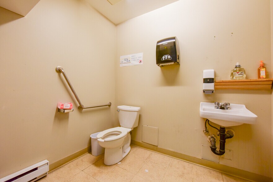 More Photos Of 7225 Brown St, Delta Warehouse For Sale