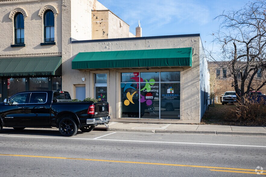More Photos Of 158 River St N, Delano Office For Sale