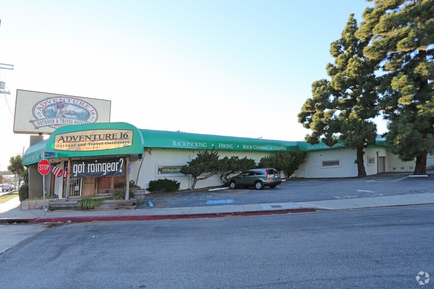 More Photos Of 11161 W Pico Blvd, Los Angeles Storefront Retail Office For Lease