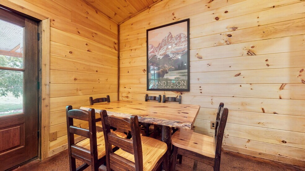 More Photos Of 177 Providence Rd, Fayetteville Specialty For Sale