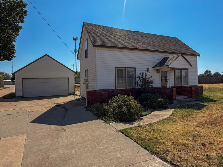 More Photos Of 1115 N Cleveland St, Enid Land For Sale