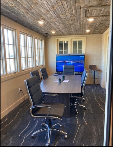 More Photos Of 1531 E Bradford Pky, Springfield Medical For Lease