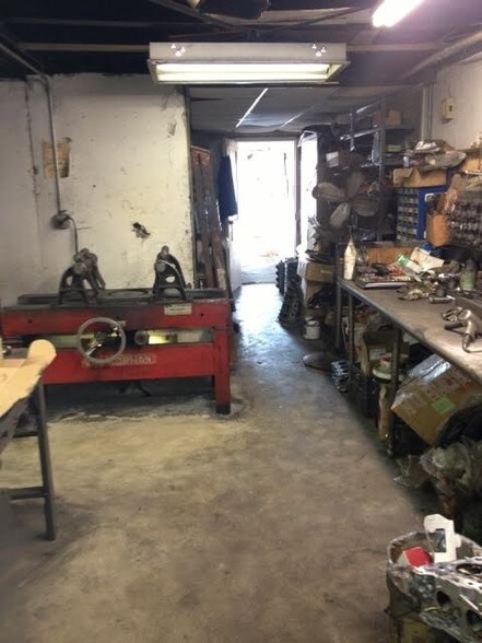 More Photos Of 125 Georges Rd, New Brunswick Warehouse For Sale