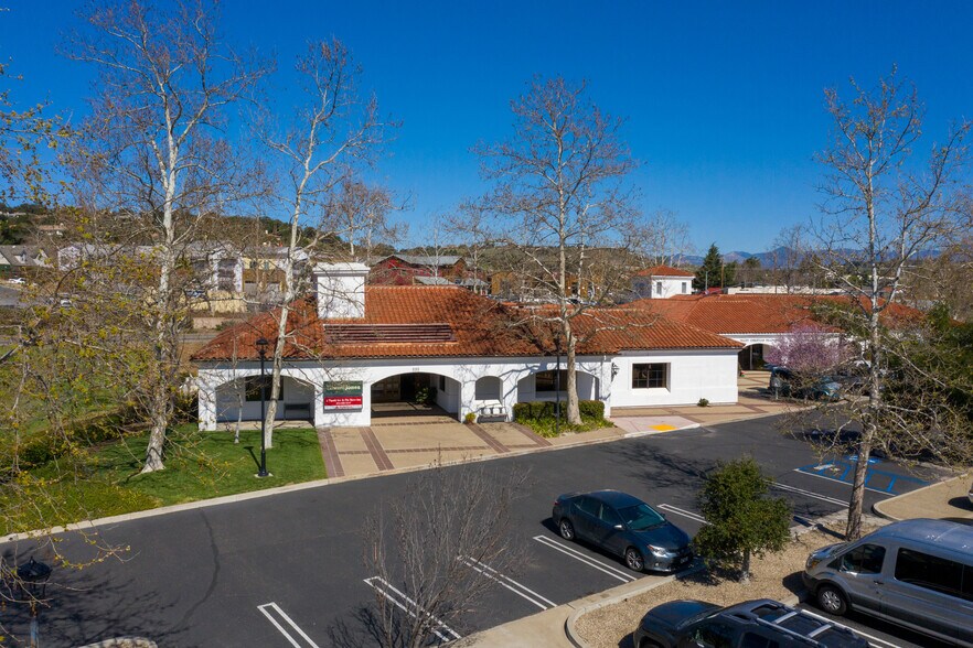 More Photos Of 595 Alamo Pintado Rd, Solvang Office For Lease
