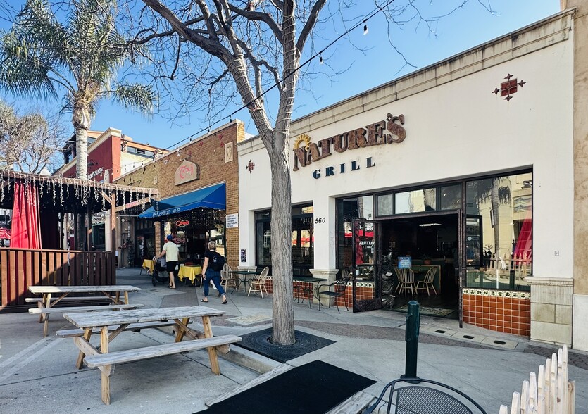 Primary Photo Of 566 E Main St, Ventura Storefront For Lease