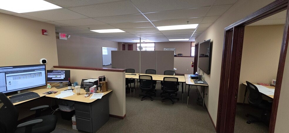 More Photos Of 2163 Northdale Blvd NW, Minneapolis Office For Sale