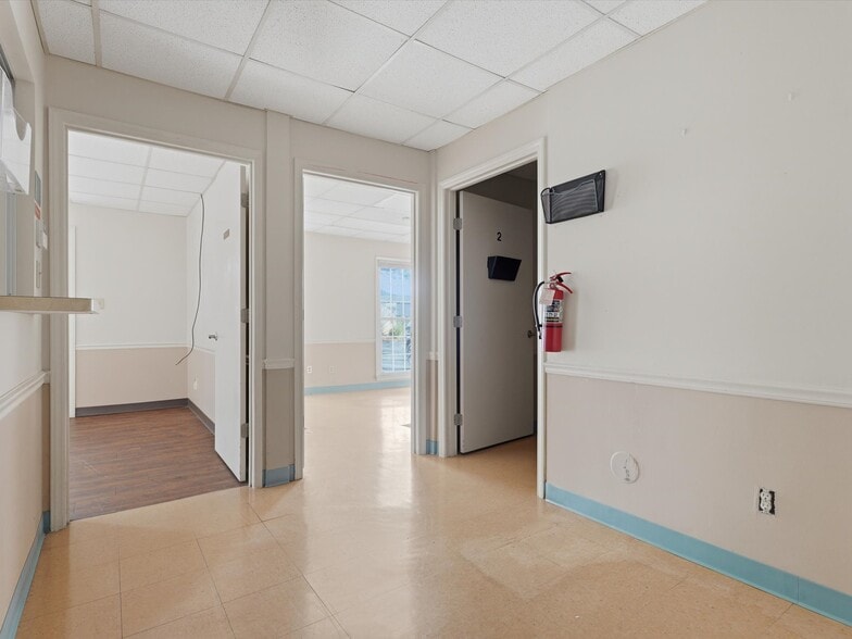 More Photos Of 825 Majestic Ct, Gastonia Medical For Lease