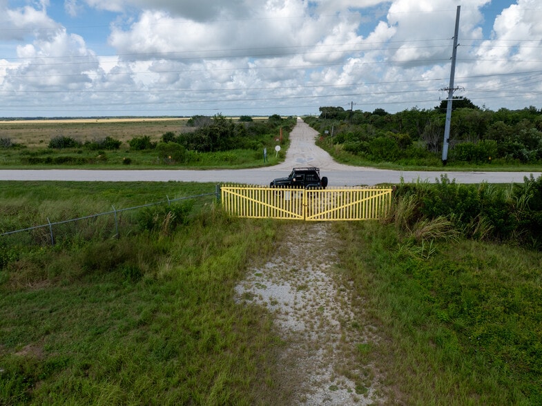 More Photos Of 18400 County Road 835, Clewiston Land For Sale