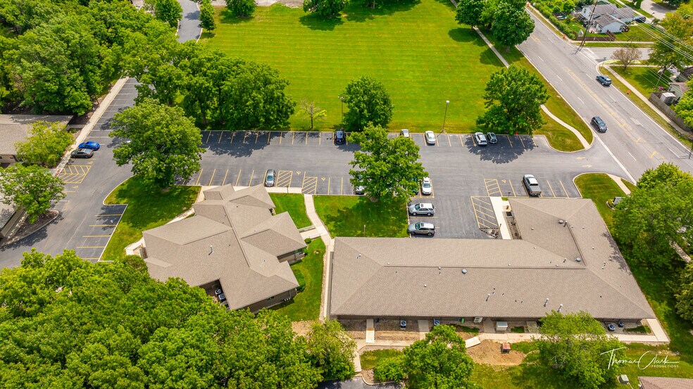 More Photos Of 402 W Boughton Rd, Bolingbrook Medical For Lease