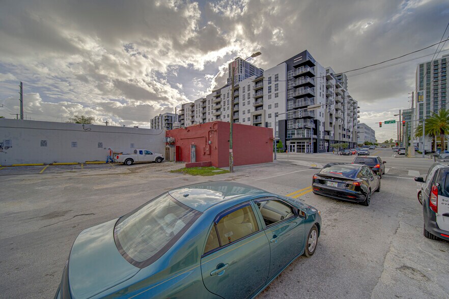 More Photos Of 3791 Bird Rd, Miami Restaurant For Lease