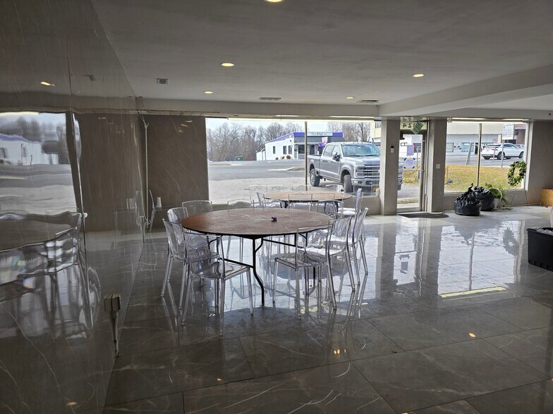 More Photos Of 9324 Liberty Rd, Randallstown Freestanding For Lease