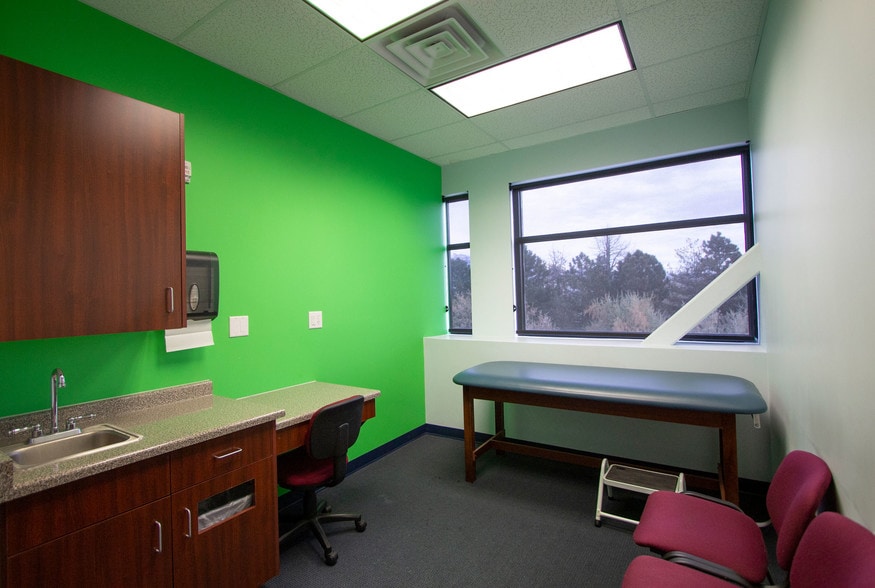 More Photos Of 3584 W 9000 S, West Jordan Medical For Lease