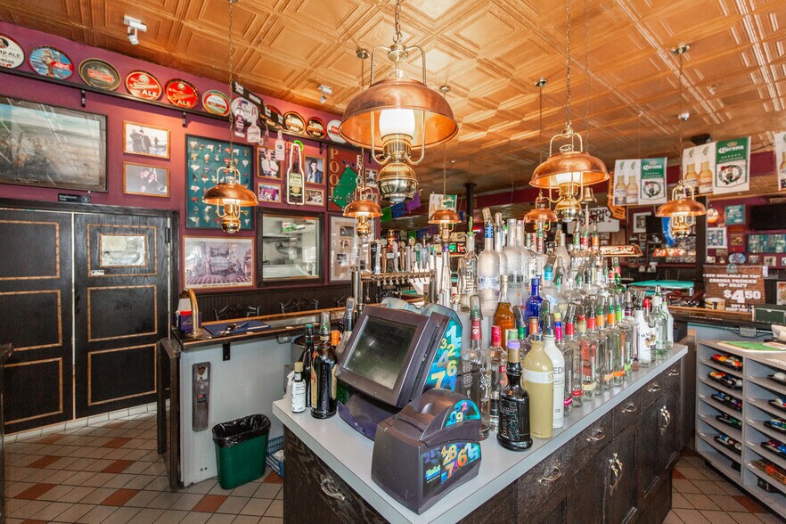 More Photos Of 2020-2026 Smith St, North Providence Freestanding For Sale