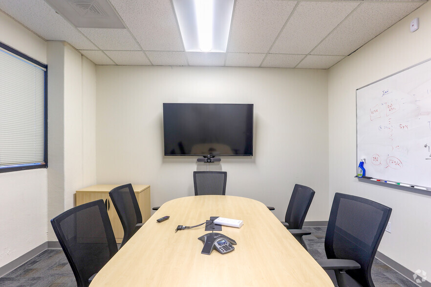 More Photos Of 2150 John Glenn Dr, Concord Telecom Hotel Data Hosting For Lease