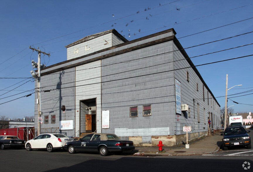 Primary Photo Of 29 Bennett St, Lynn Warehouse For Sale