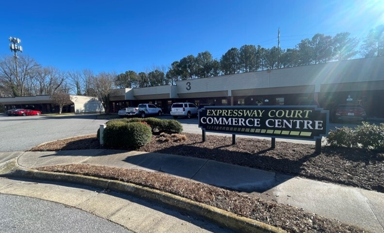 More Photos Of 200-210 Expressway Ct, Virginia Beach Unknown For Lease