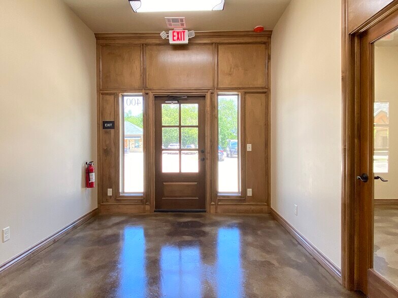 More Photos Of 5706 NW 130th St, Oklahoma City Office For Lease