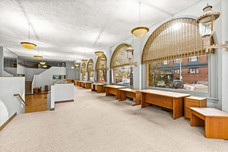 More Photos Of 143 SW 2nd St, Corvallis Office For Lease