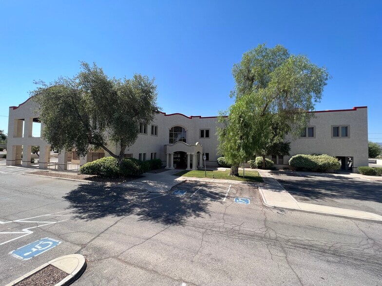 More Photos Of 7225 N Mona Lisa Rd, Tucson Medical For Lease