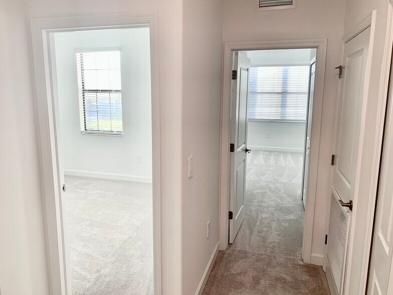 More Photos Of , Bradenton Unknown For Sale