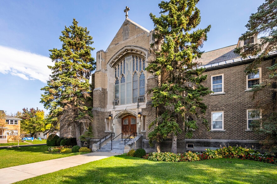 More Photos Of 94 Shoshone st, Buffalo Religious Facility For Sale