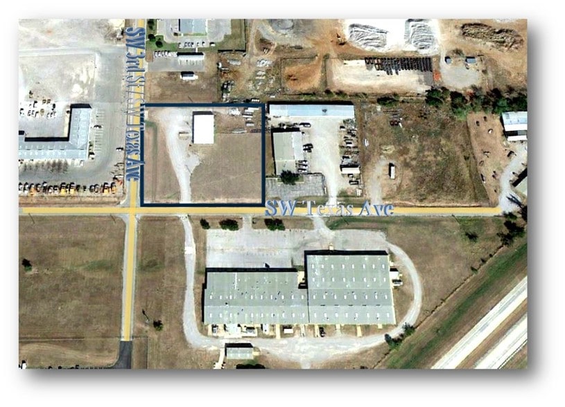 More Photos Of 211 SW Texas Ave, Lawton Warehouse For Sale